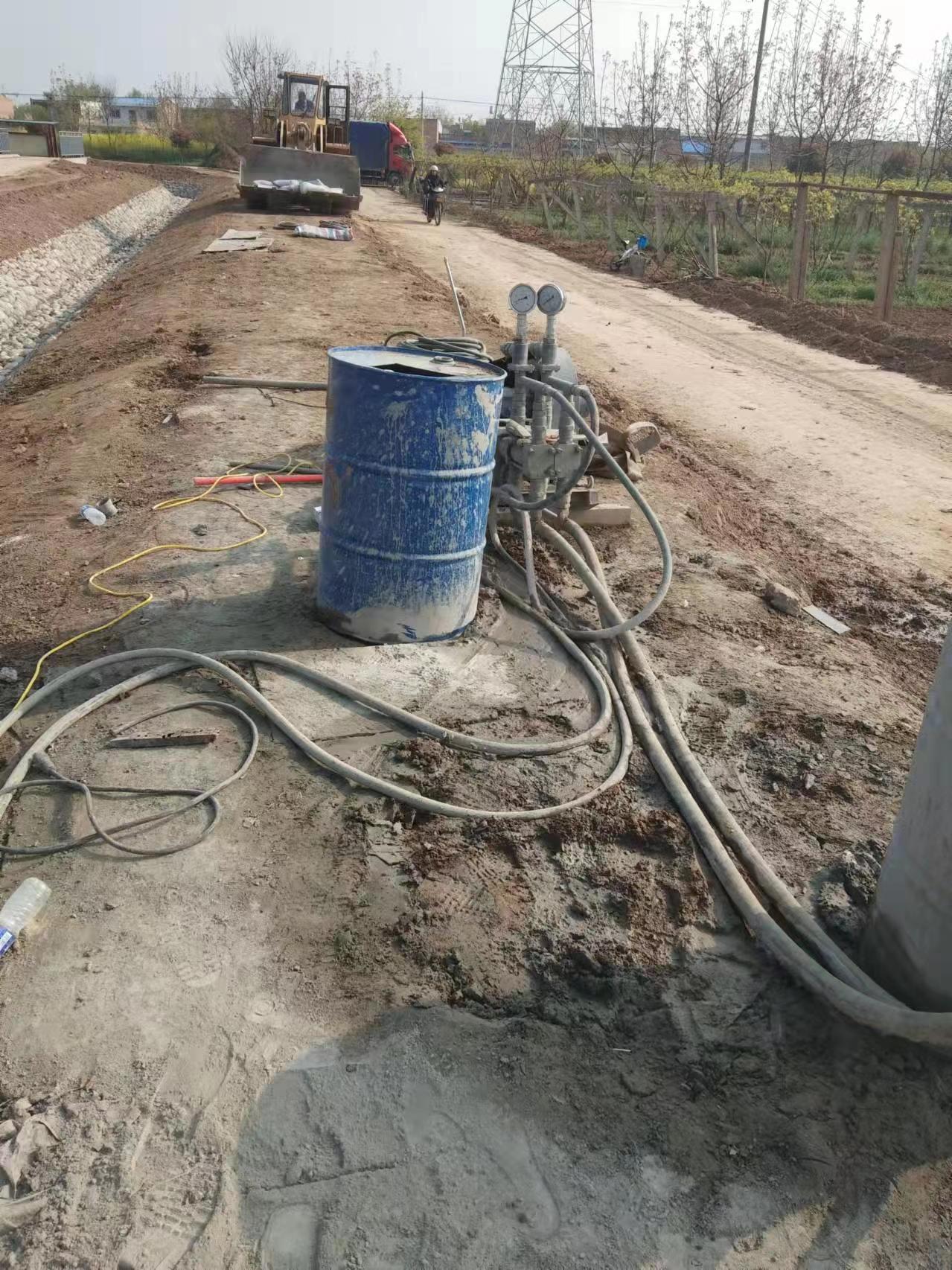 张金镇双液注浆